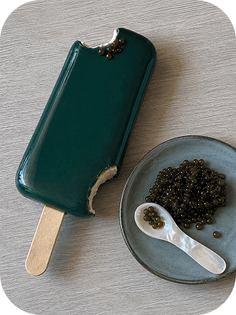 Cold chain caviar delivery with insulated packaging and temperature-controlled freshness